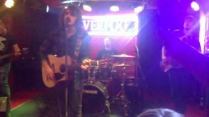 Валентин Стрыкало - С Первомаем!  (Live in Donetsk 28.10.11)