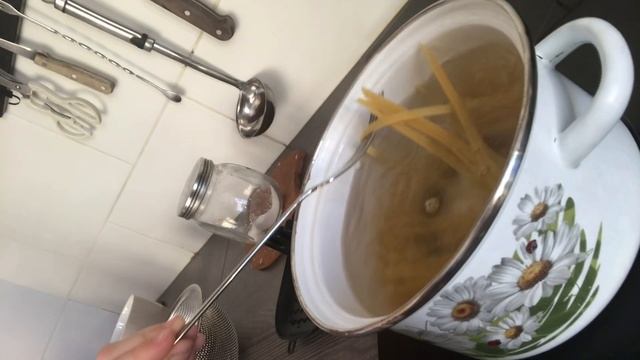 Готовлю макороны смотреть онлайн