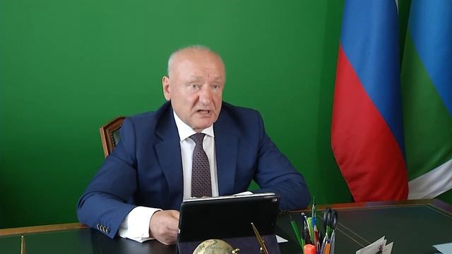 Разговор о главном с главой Белоярского района Сергеем Маненковым смотреть онлайн