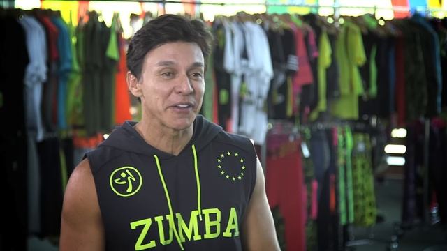 ZUMBA ACADEMY 2017 смотреть онлайн