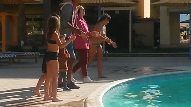 Nubia Aqua Beach- АНИМА́ЦИЯ))) 2 смотреть онлайн