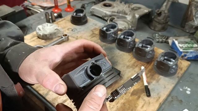 Всё о поршнях ЗМЗ 409 Е2 и Е3. Различия и доработка. смотреть онлайн