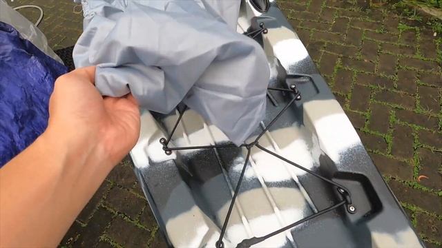 Kayak Cover смотреть онлайн