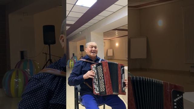 Песня про Эльтон смотреть онлайн