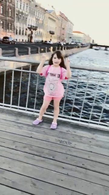 Роза после бассейна смотреть онлайн