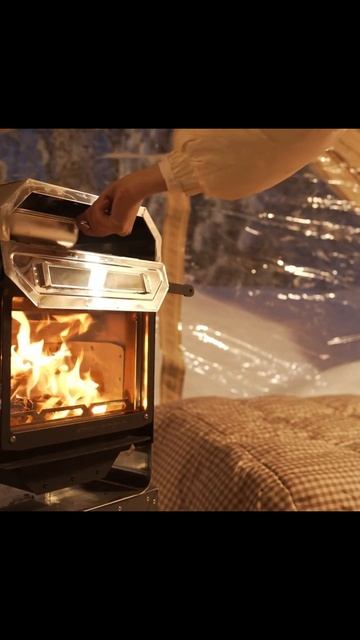 Готовим в палатке в зимнем лесу смотреть онлайн