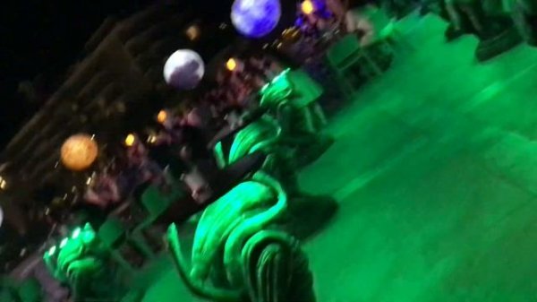 Прикольное шоу Space Party в отеле Akra Kemer!!! #турция #kemer #alexkt