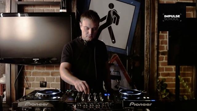 Tim Mash. Melodiс House & Techno Mix смотреть онлайн