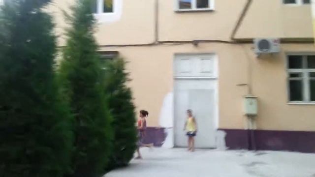 Бесимся! смотреть онлайн