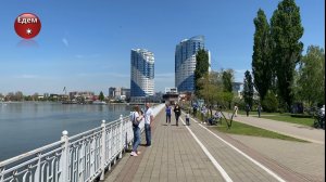 Кубанская набережная Краснодар Мост поцелуев.