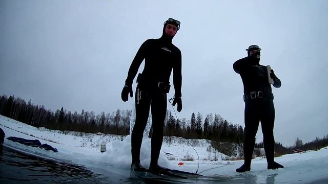 две майны в Рождество смотреть онлайн