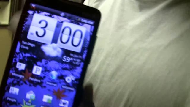 DEE223 TALK ABOUT HIS NEW PHONE THE SPRINT EVDO 4G