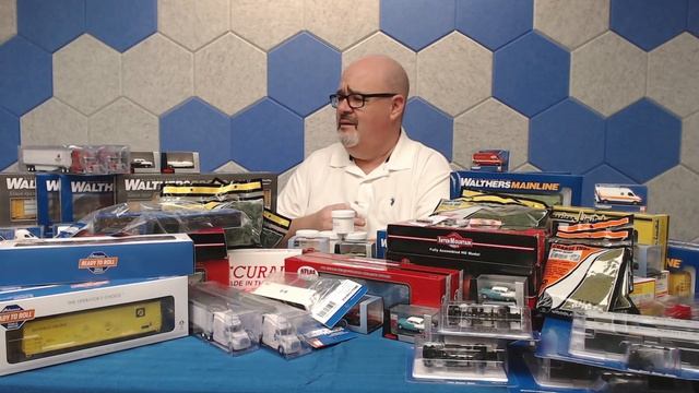 Tony Cook's HO Scale Mystery Box смотреть онлайн
