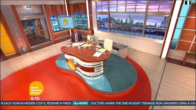 Susanna Reid's Wardrobe Malfunction | Good Morning Britain смотреть онлайн