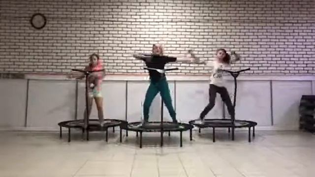 Джампинг дети Jumpingfitness