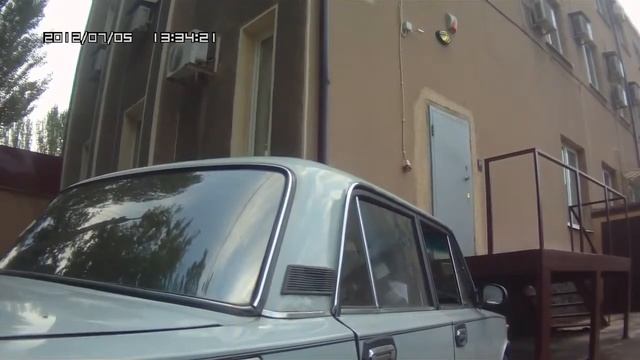 ГАИ Горловки приехало покурить в Донецк смотреть онлайн