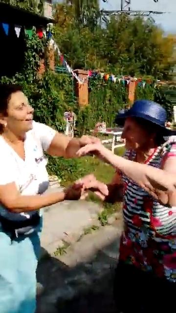 Вчера отметили День знаний в нашем пансионате для пожилых в Новосибирске (2022) смотреть онлайн