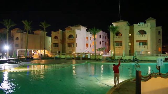 Ночной отель Sea World Resort 4* (Египет/Хургада), Альбатроc смотреть онлайн