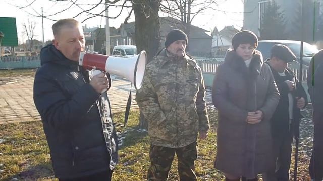 Урочистості з нагоди річниці відкриття пам’ятника Небесній Сотні в Лужанах смотреть онлайн
