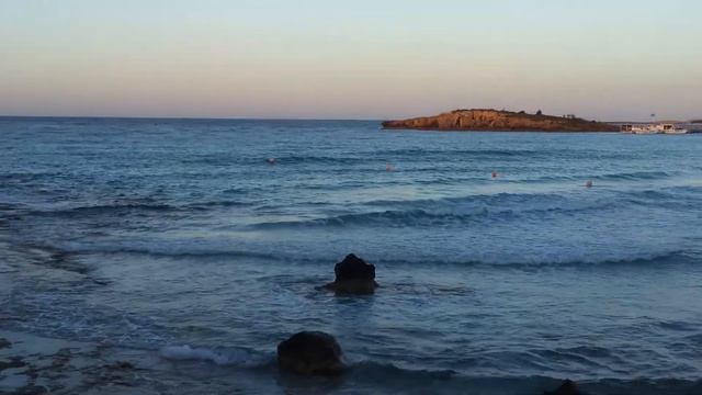 Рассвет на Пляже Nissi Beach. смотреть онлайн