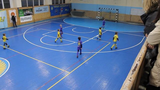 Кубок Харькова. ДЮСШ ХФТИ (2013) - Феникс. 0:3. 06.01.22. смотреть онлайн