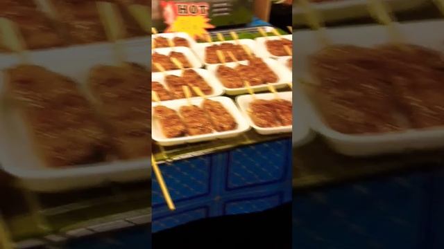 НОЧНОЙ РЫНОК ТАИЛАНДА #пхукет #уличнаяеда #патонг смотреть онлайн