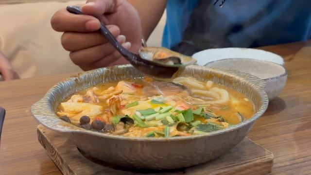 Самый вкусный Том Ям в Паттайе - ZEN Ресторан японской кухни в Централ Фестивале смотреть онлайн