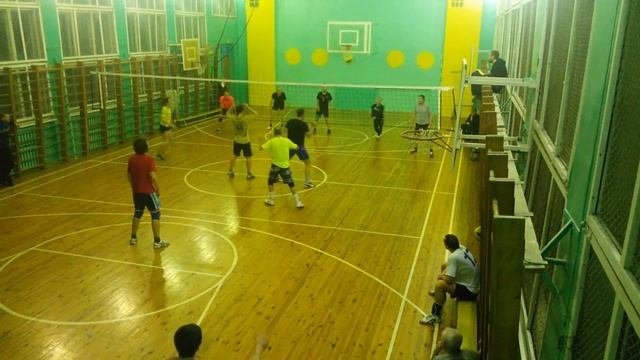 Чемпионат Пушкинского района по волейболу среди мужчин. Дивизион 2. Партия 2, 3. Финал! смотреть онлайн