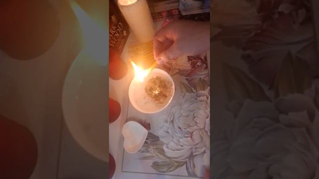 Гадание на воске 🕯️🔮 ЭТО ОБЯЗАТЕЛЬНО ПРОИЗОЙДЕТ 💯 смотреть онлайн