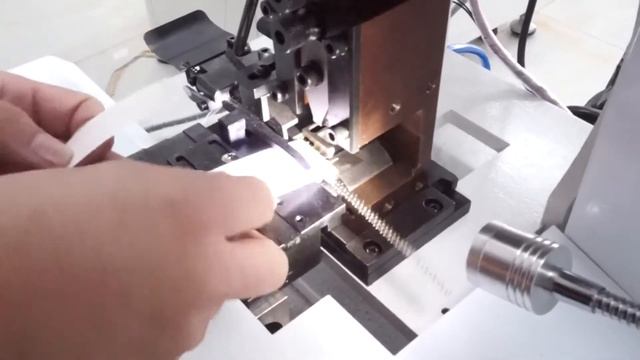 Membrane Switch Flexible Circuit Crimping Machine, Membrane switch connector pins crimping machine смотреть онлайн