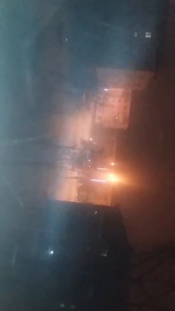 Ночь 3.00 ночи а у нас чистят дороги в буран. смотреть онлайн