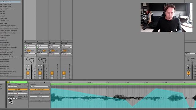 Ableton 11 Live Masterclass 14 - The Clip View and Clip Window смотреть онлайн