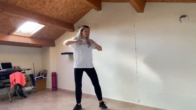 Switch - Will Smith DANCE TUTORIAL | Laura Moreno смотреть онлайн