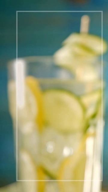 Amazing Benefits of EATING a WHOLE LEMON--PREVENT WRINKLES смотреть онлайн