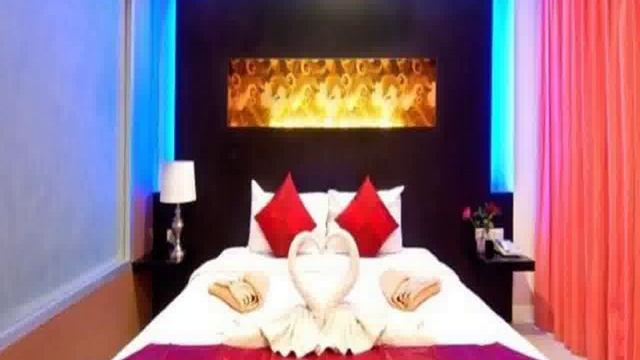 Таиланд, Пхукет, Патонг Бич - @ White Patong 2 Star смотреть онлайн