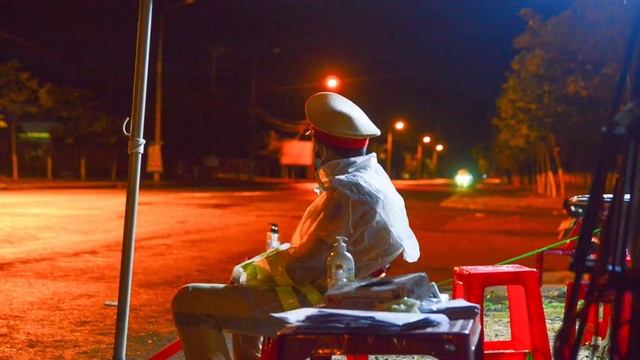 SẮC ÁO TÌNH NGUYỆN - Ca Khúc Covid19 - Lê Minh Thành