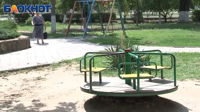 В Крымске завершается реконструкция парка им Тельмана смотреть онлайн