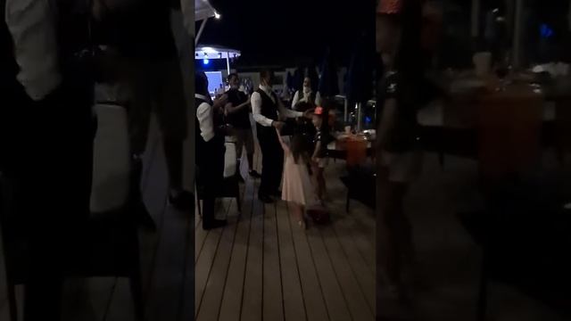 Привітання Іринці з днем народження в Хургаді, Dana beach resort. 09.05.21 смотреть онлайн