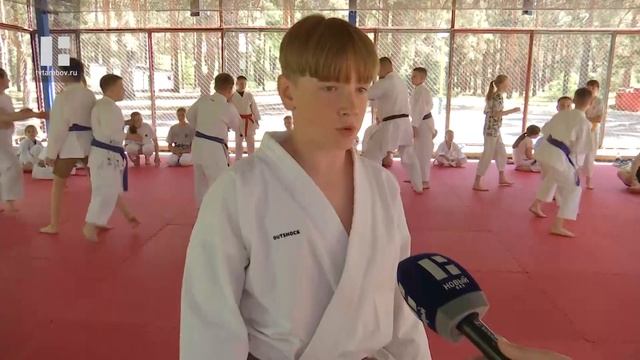 В оздоровительном лагере "Солнечный" Тамбовской области началась первая смена смотреть онлайн