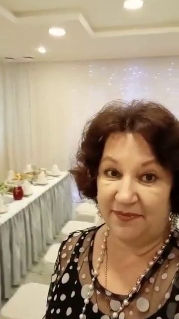 Ведущая праздников Елена смотреть онлайн