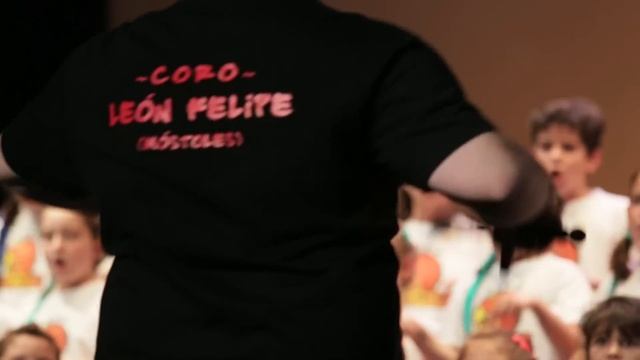Coro Leon Felipe Popurri Mago de Oz OKEY смотреть онлайн