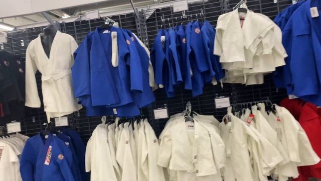 ОБЗОР НА МАГАЗИН ДЕКАТЛОН НЫНЕ DESPORT В ТЦ "ВЕГАС" . смотреть онлайн