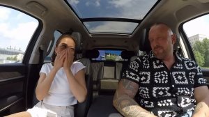 Таксист не ожидал такого от девушки с сайта знакомств