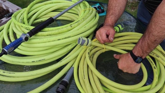 FLEXZILLA GARDEN HOSES - 1 YEAR REVIEW смотреть онлайн