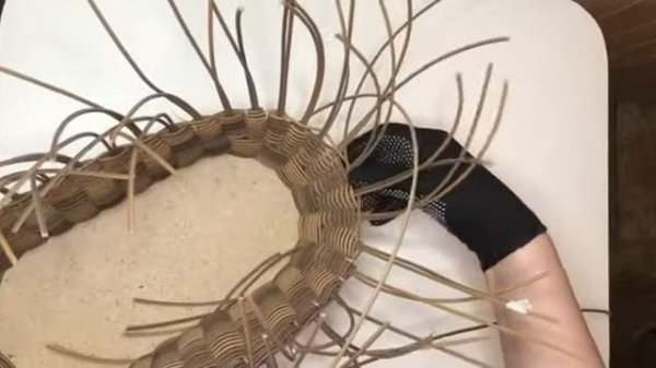 Корзинка-из-ротанга-мастер-класс