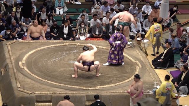Sumo Wrestling 2023- Kokugikan Sumo Stadium, Tokyo, Thursday 21st September смотреть онлайн