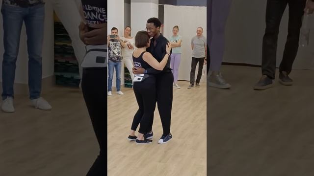 #танцуйпенза #пенза #penza Тарашинья от Дерика. Демо смотреть онлайн