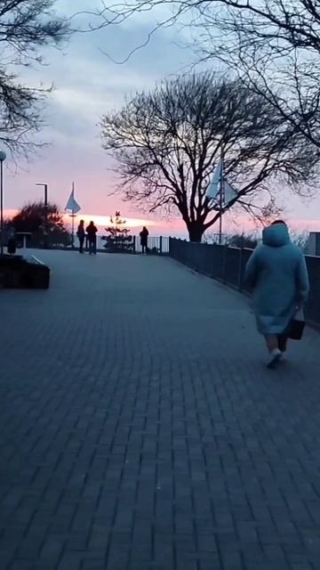 Анапа, Малая Бухта у Скалы грез #shortsvideo #море #закат смотреть онлайн