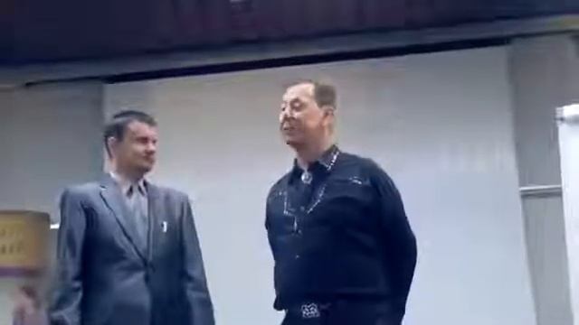 Tom Mower - Открытие бизнеса SISEL Kaffe смотреть онлайн