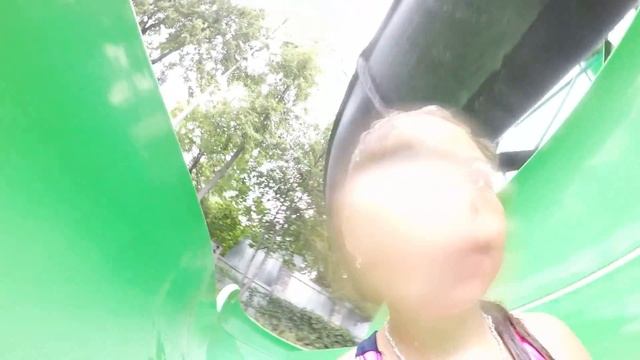 зеленая горка смотреть онлайн